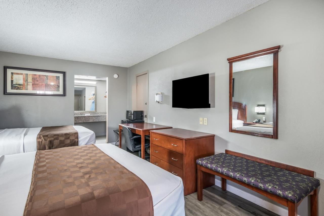 Americas Best Value Inn Arkadelphia Exterior foto