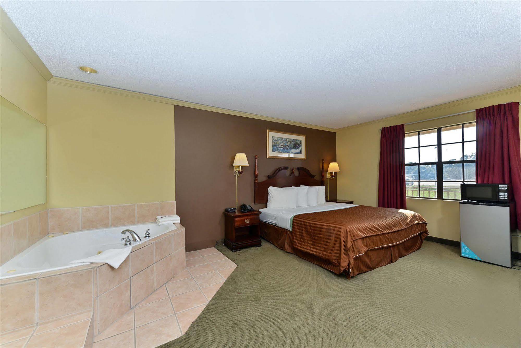 Americas Best Value Inn Arkadelphia Exterior foto